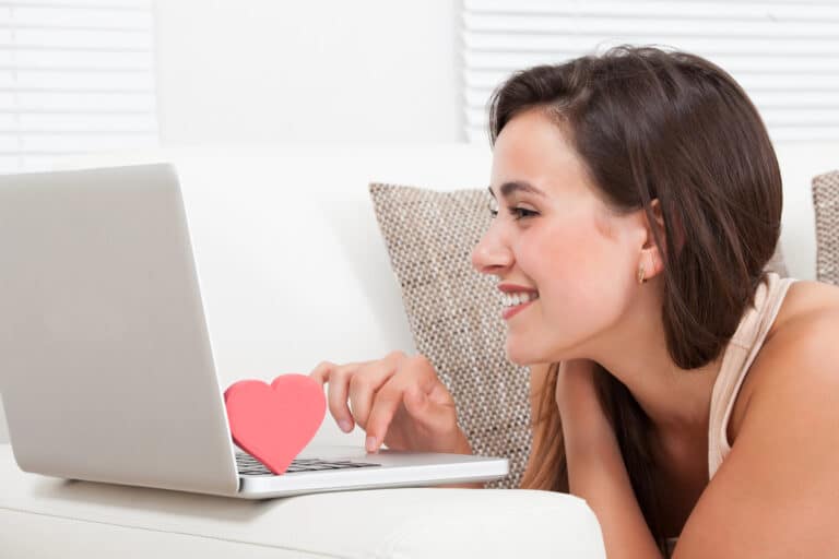 The Psychology of Long-Distance Relationships: Making Love Last Across the Miles